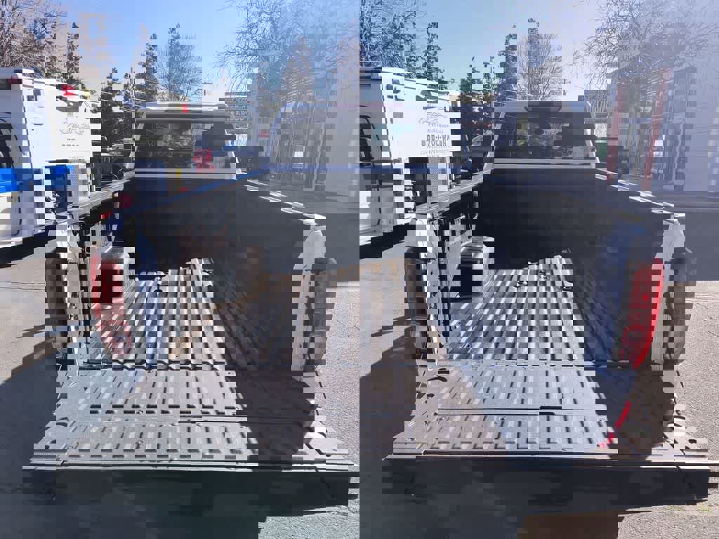 Used 2024 GMC Sierra 2500 SLE w/ SLE Value Package; image 23