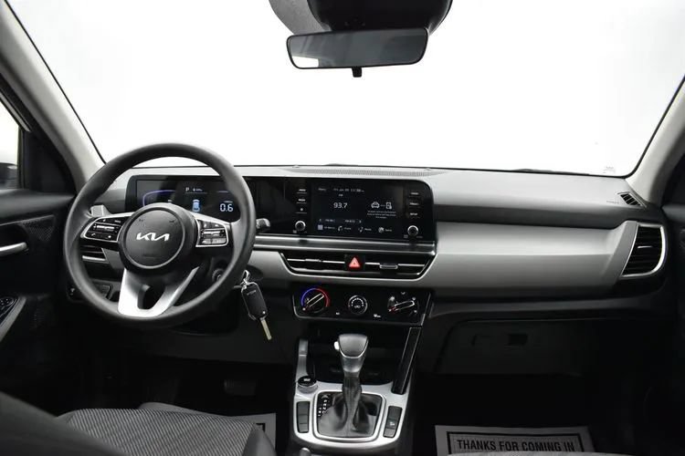 Used 2026 Kia Seltos LX FWD image 19