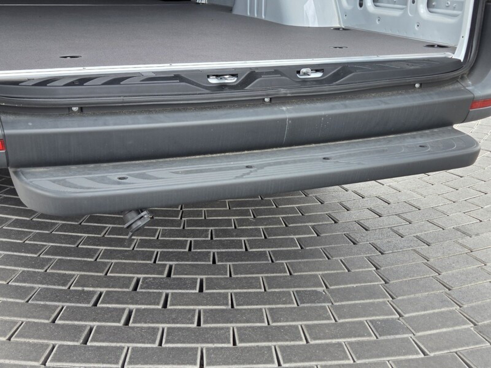 New 2025 Mercedes-Benz eSprinter 170 Cargo image 14
