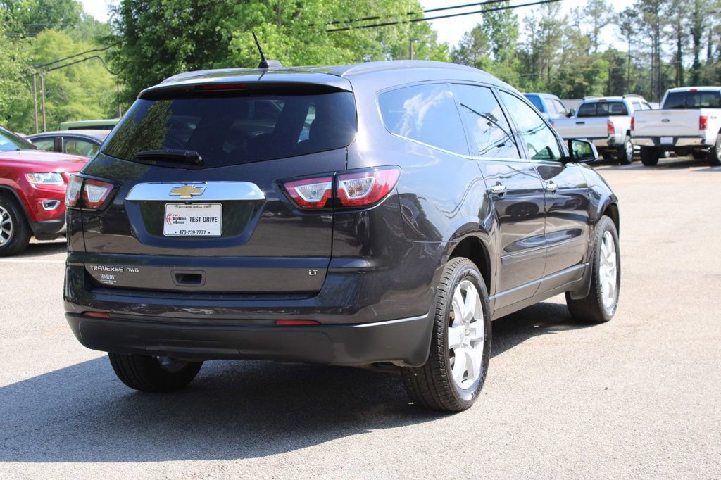 Used 2017 Chevrolet Traverse LT w/ Style and Technology Package AWD/4WD image 7