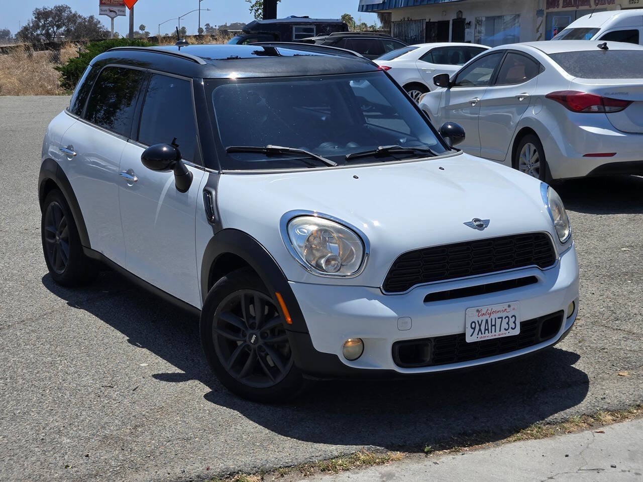 Used 2012 MINI Cooper Countryman S FWD image 3