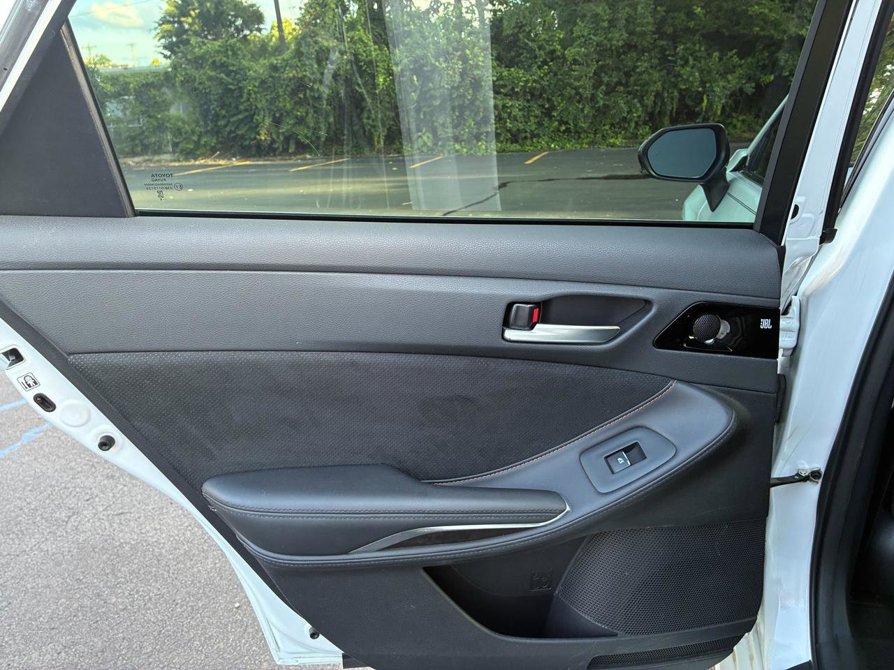 Used 2019 Toyota Avalon Touring FWD image 14