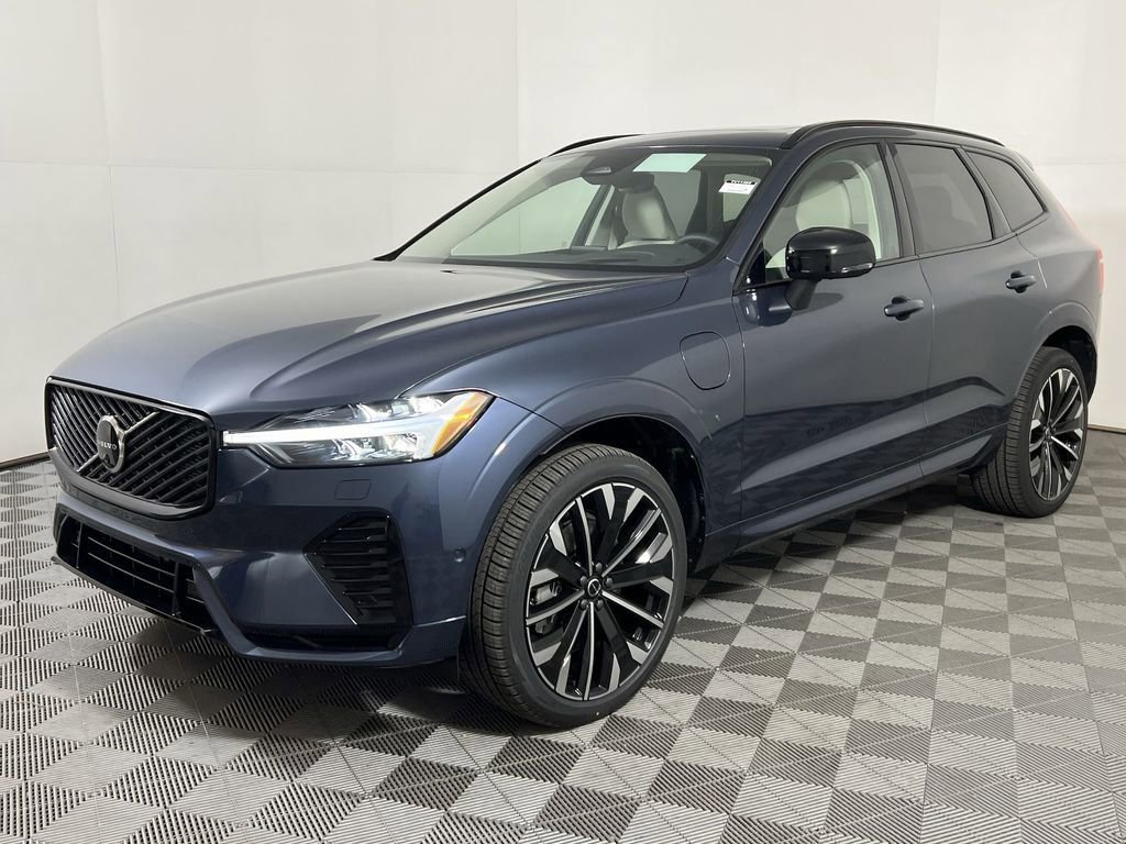 New 2026 Volvo XC60 T8 Ultra w/ Protection Package Premier image 4