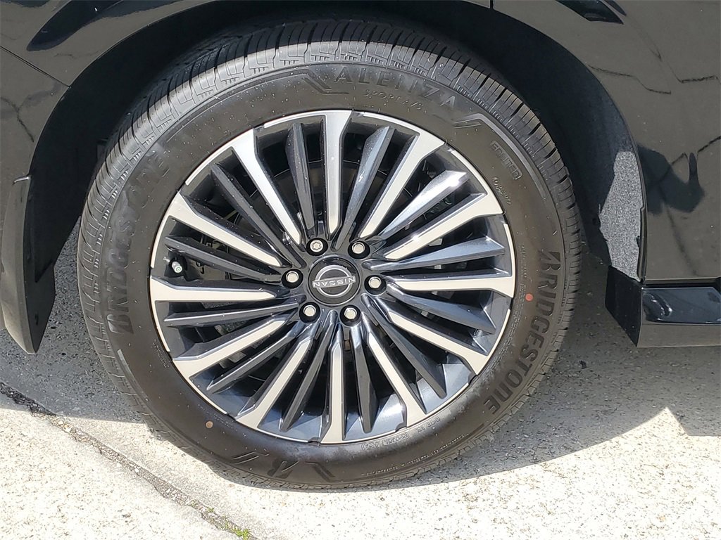 New 2025 Nissan Armada Platinum Reserve w/ Convenience Package image 3