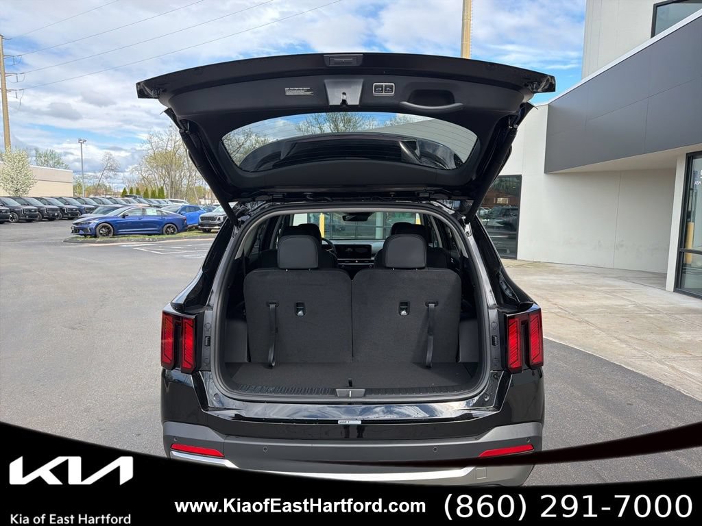 New 2026 Kia Sorento EX w/ EX Premium Package AWD/4WD image 16