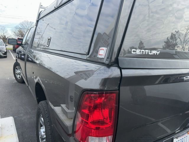 Used 2016 RAM 2500 Tradesman w/ Chrome Appearance Group image 9