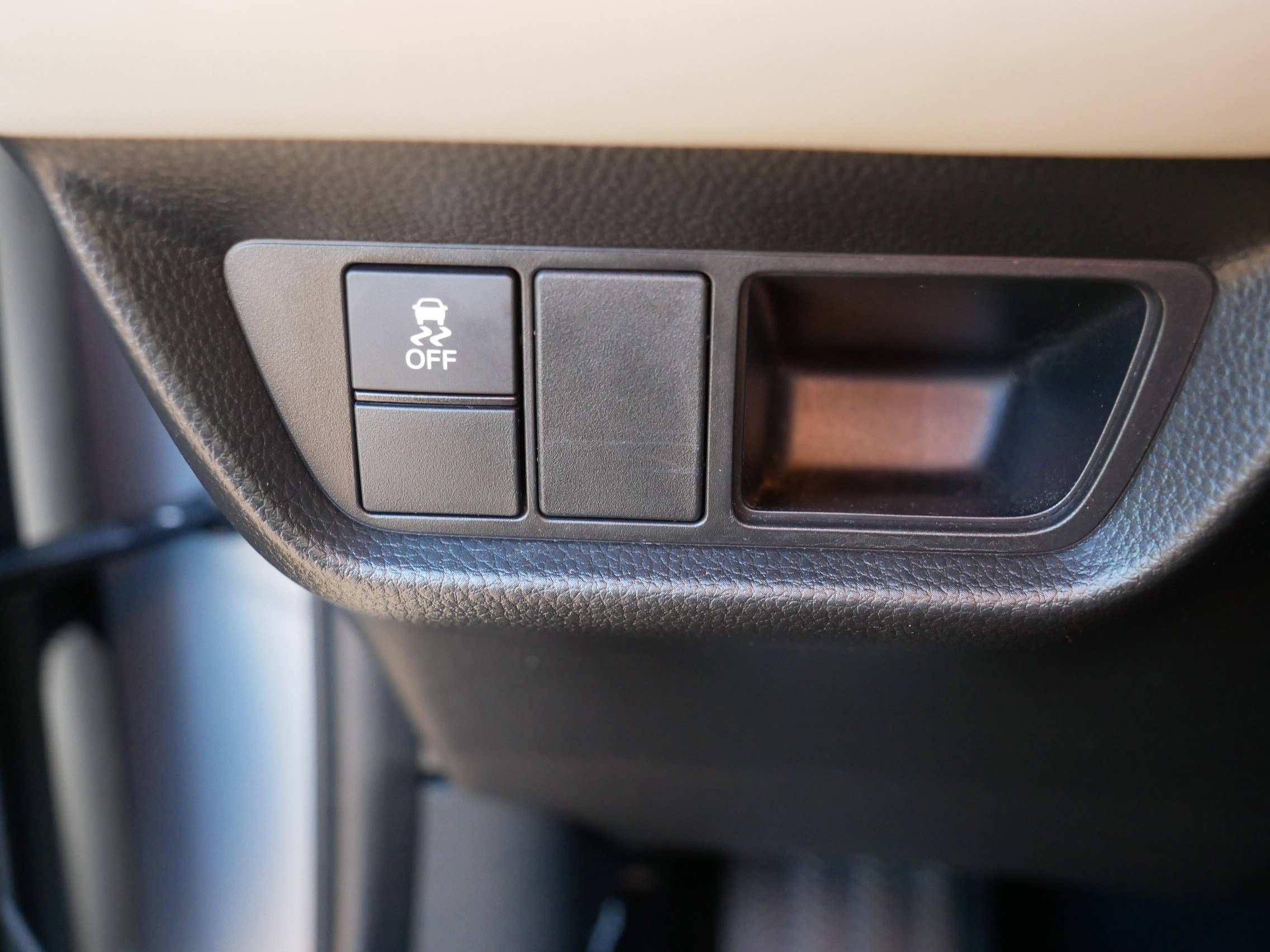 Used 2024 Honda HR-V LX image 26