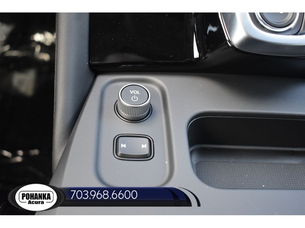 New 2026 Acura MDX w/ Technology Package AWD/4WD image 17