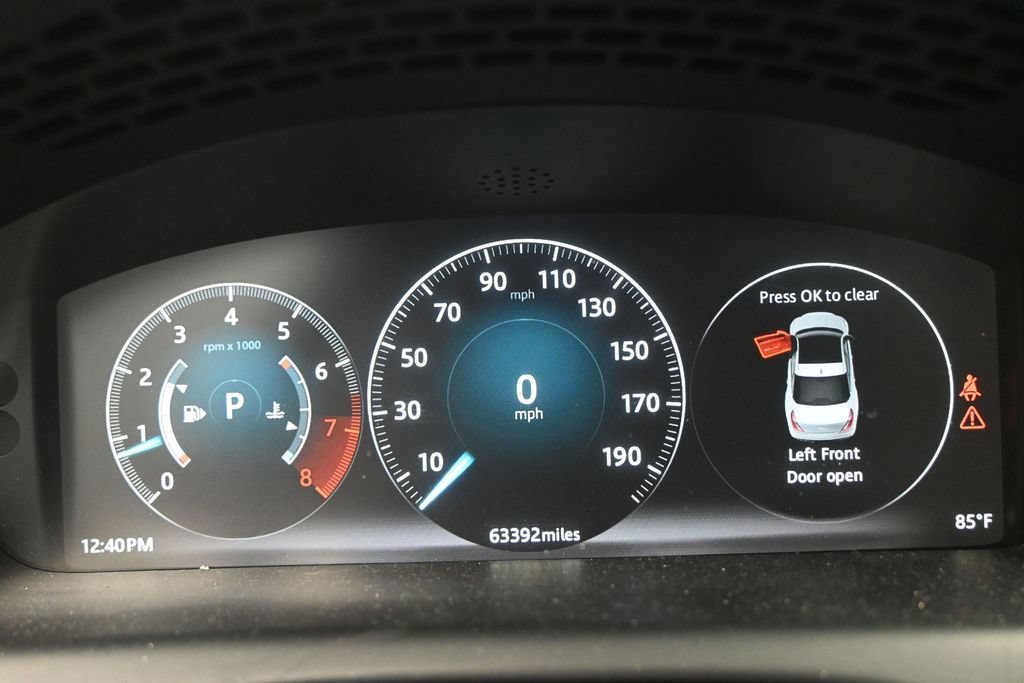 Used 2016 Jaguar XJ L Portfolio RWD image 12