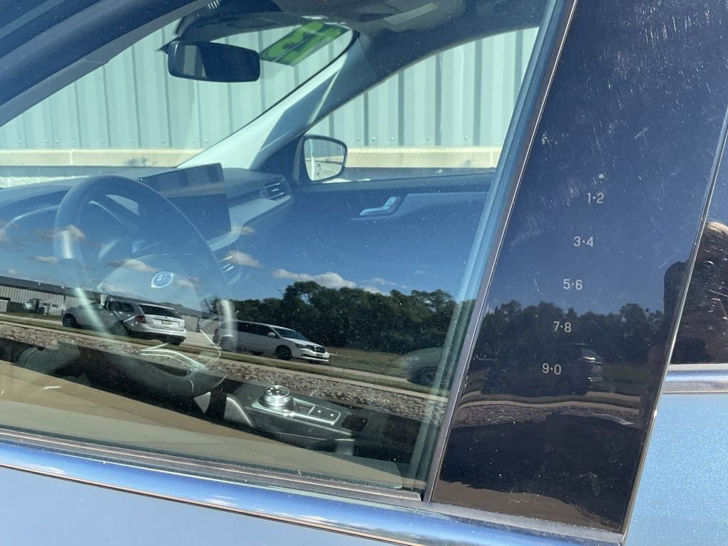 Used 2023 Ford Escape Platinum w/ Class II Trailer Tow Package image 7