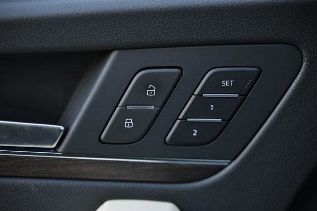 Certified 2025 Audi Q5 2.0T Premium Plus w/ Premium Plus Package image 15