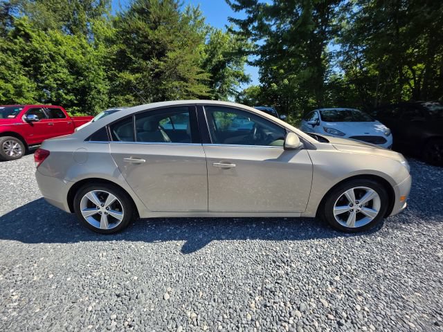 Used 2012 Chevrolet Cruze LT FWD image 4