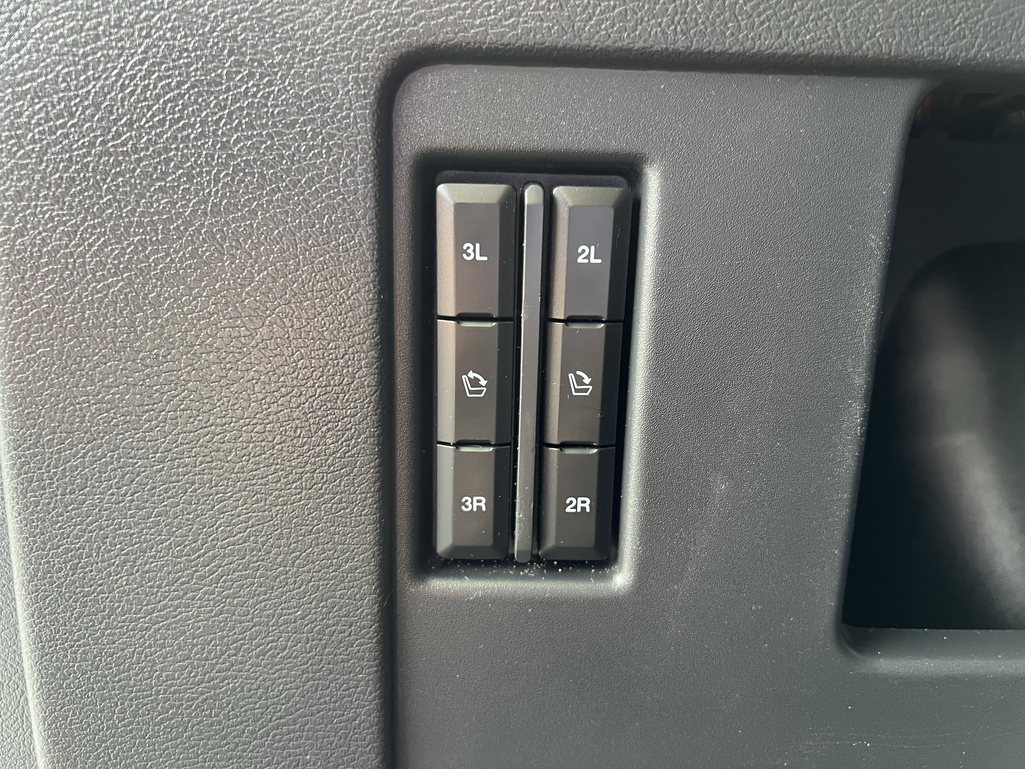 Used 2023 Ford Expedition Platinum image 67