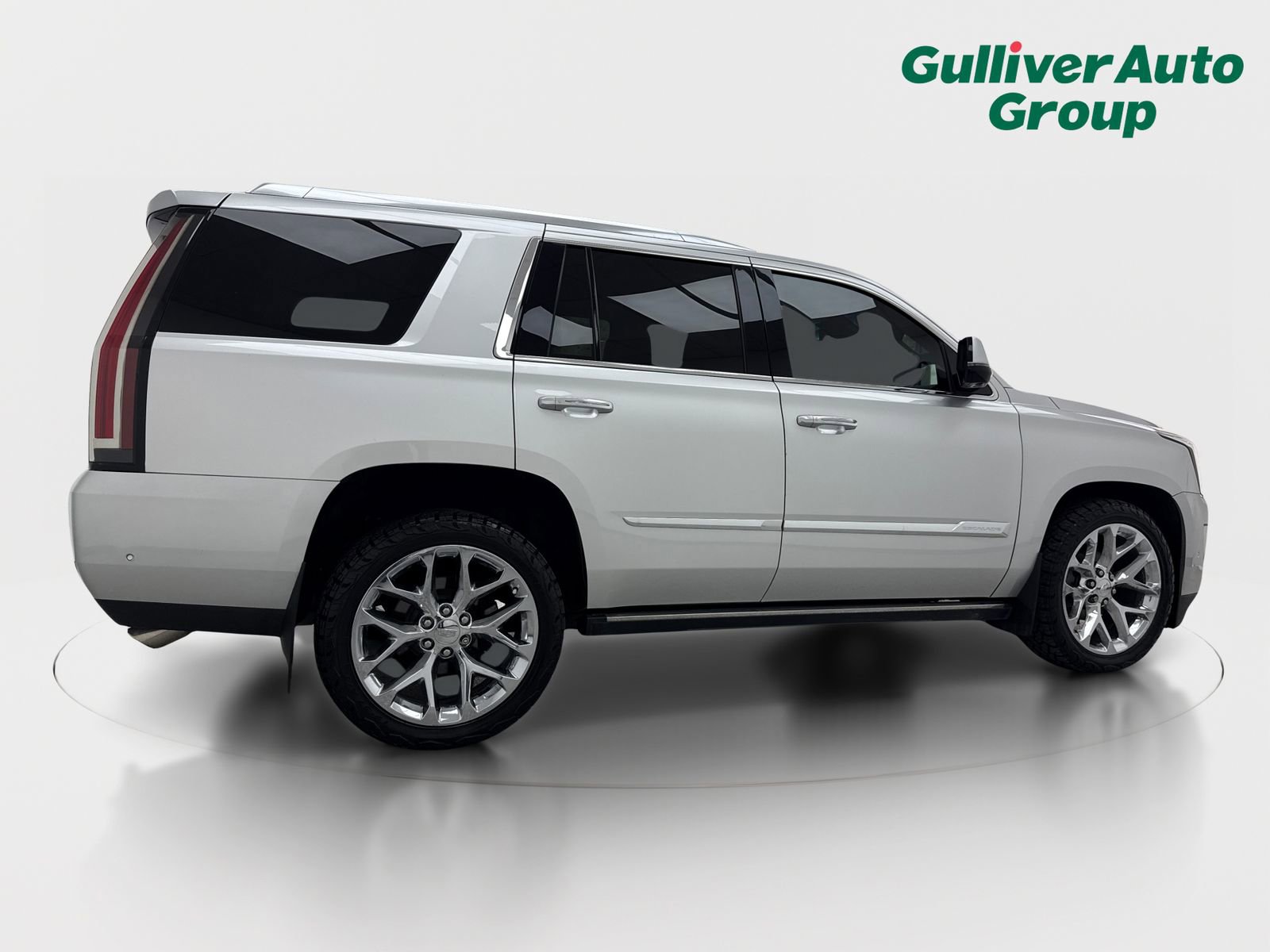 Used 2018 Cadillac Escalade Premium Luxury AWD/4WD image 9
