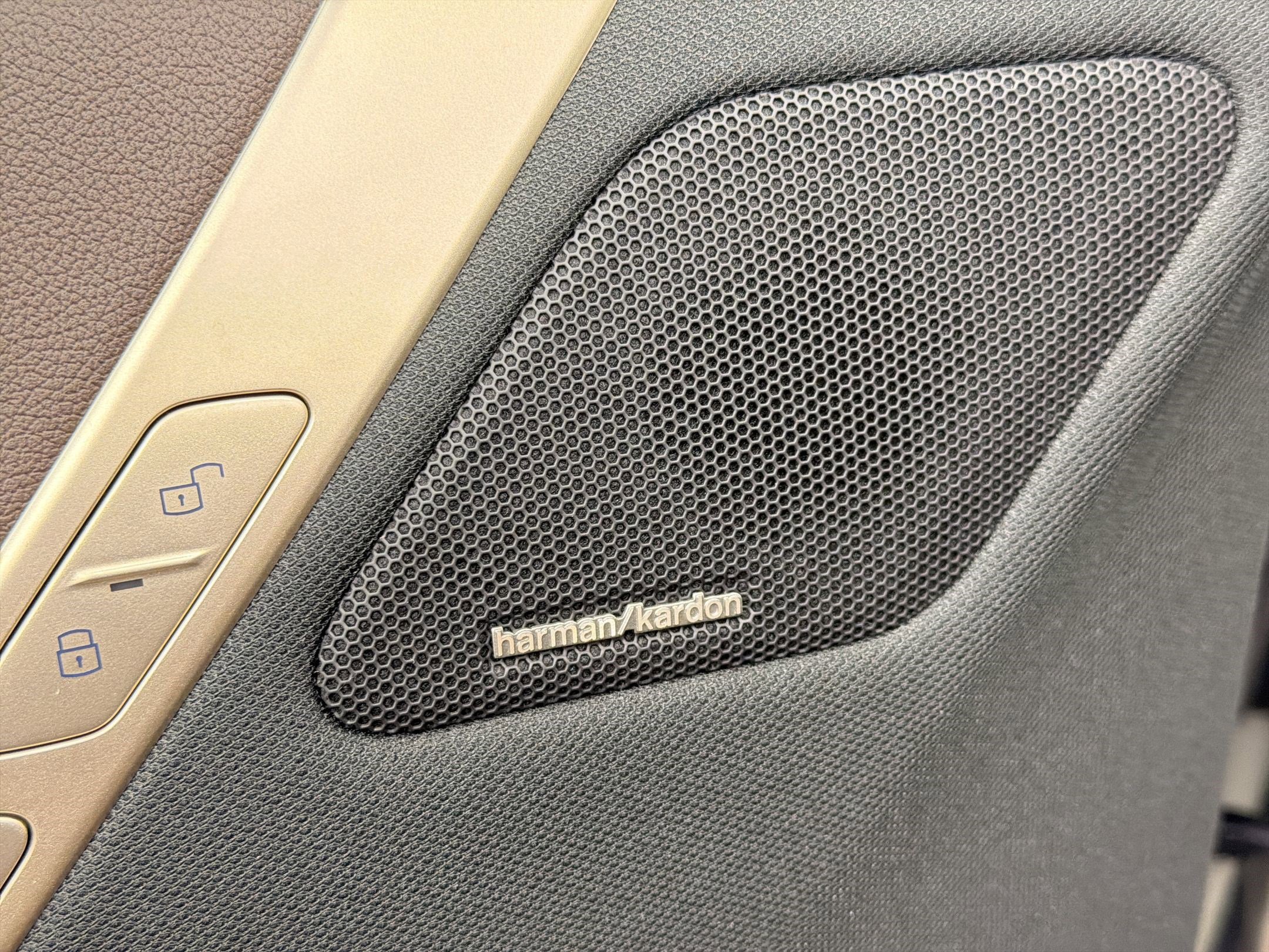 New 2026 BMW iX xDrive45 image 22