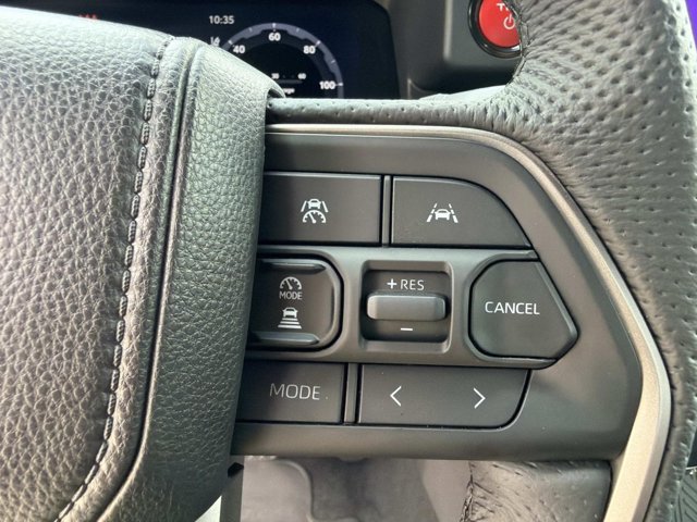 Certified 2025 Toyota Tacoma TRD Off-Road AWD/4WD image 25