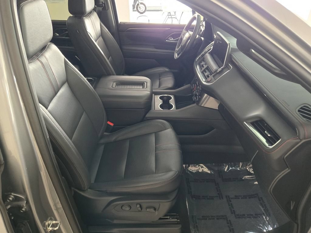 Certified 2024 Chevrolet Tahoe RST w/ Sport Performance Package AWD/4WD image 6