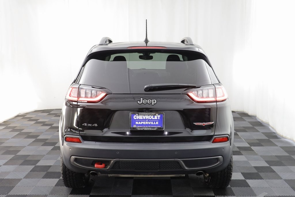 Used 2019 Jeep Cherokee Trailhawk w/ Cold Weather Group image 16