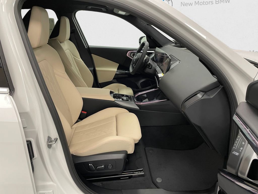 New 2026 BMW X3 xDrive30 w/ Premium Package image 13
