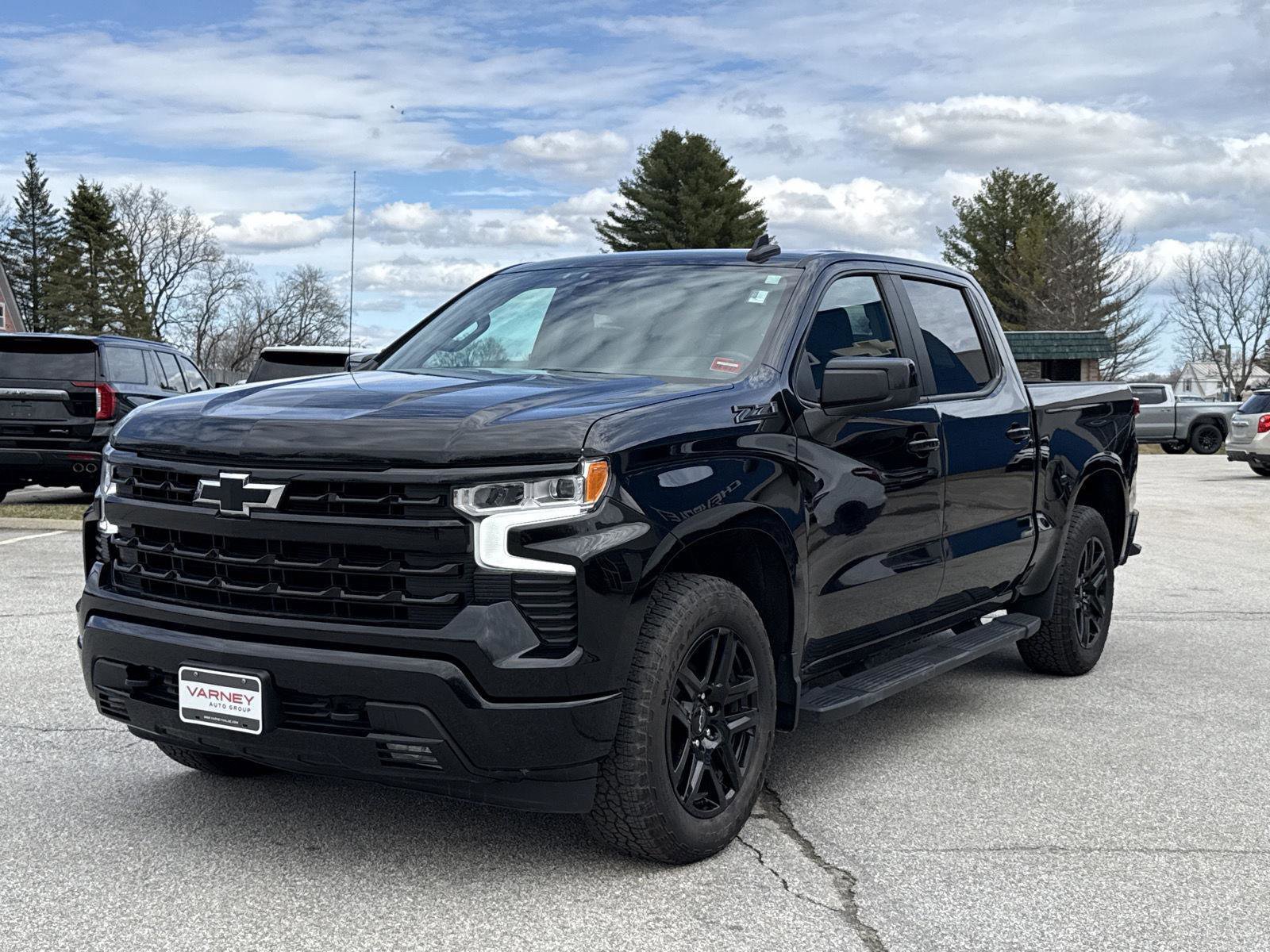 Used 2023 Chevrolet Silverado 1500 RST AWD/4WD image 1