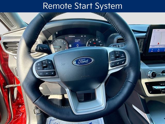 Used 2023 Ford Explorer XLT w/ Equipment Group 202A image 11