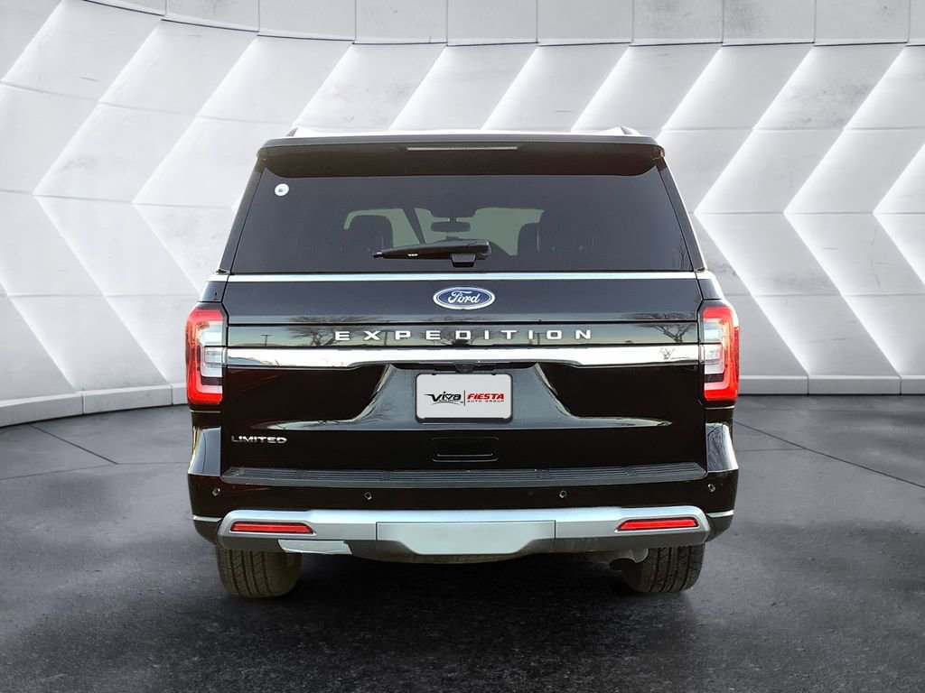 Used 2024 Ford Expedition Limited image 5