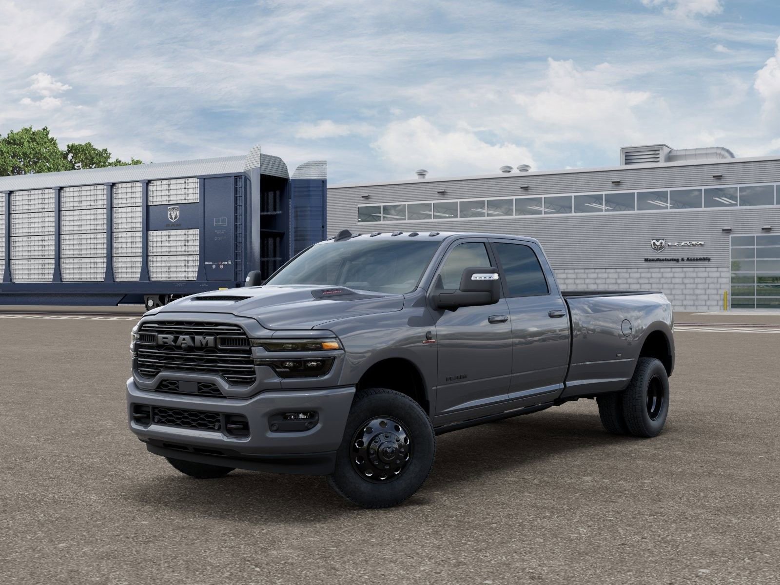 New 2026 RAM 3500 Laramie AWD/4WD image 6