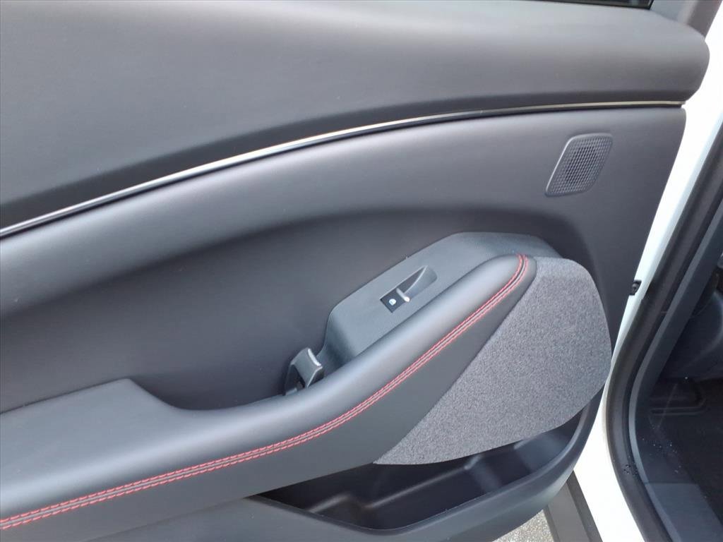 New 2025 Ford Mustang Mach-E Premium image 7