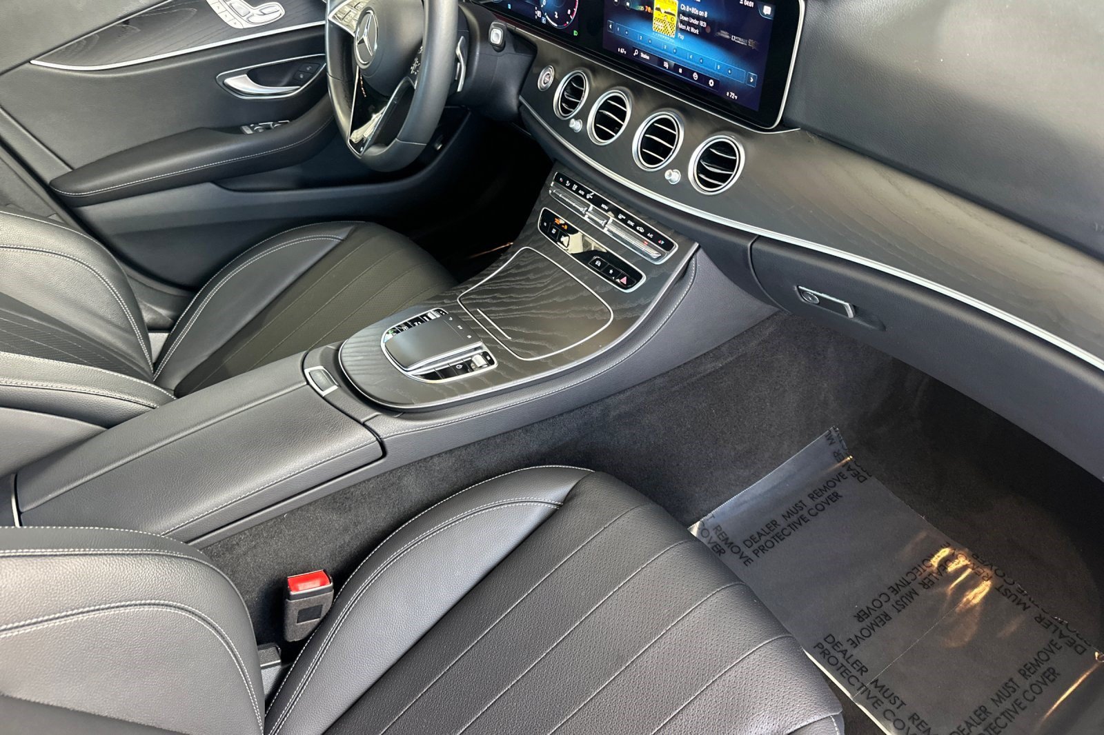 Used 2022 Mercedes-Benz E 350 Sedan image 19