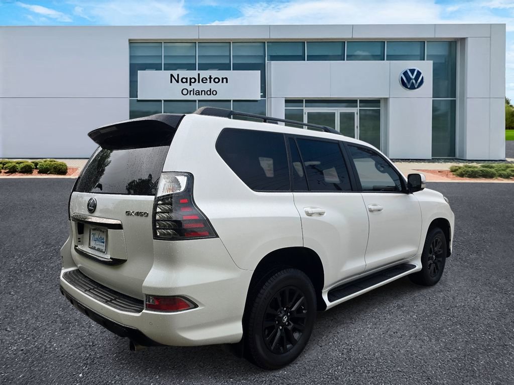 Used 2023 Lexus GX 460 w/ Black Line Special Edition image 4