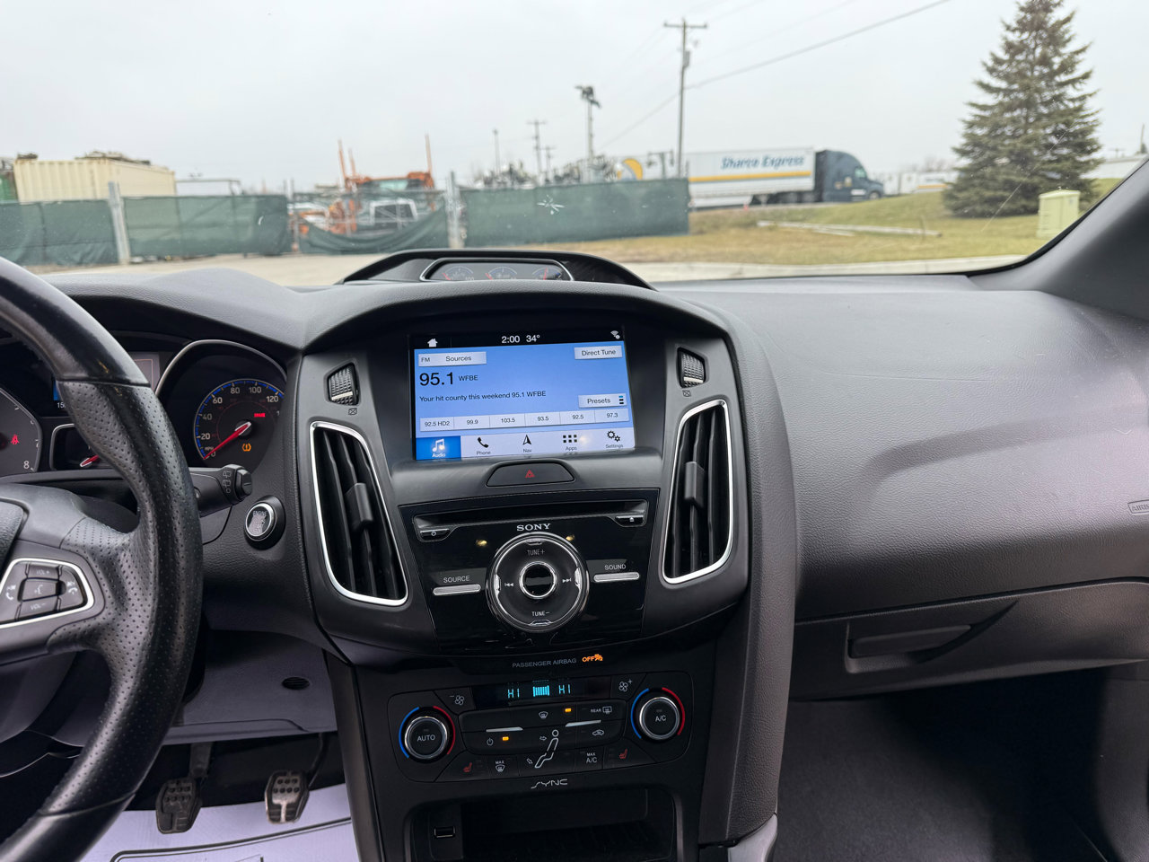 Used 2016 Ford Focus ST w/ Equipment Group 401A image 38