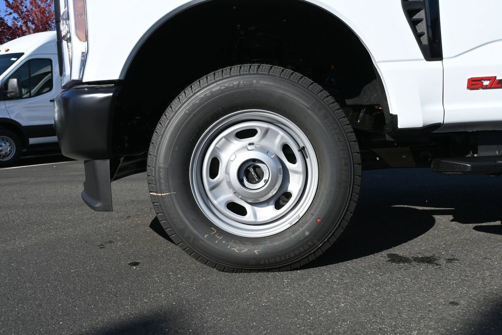New 2027 Ford F350 XL AWD/4WD image 15
