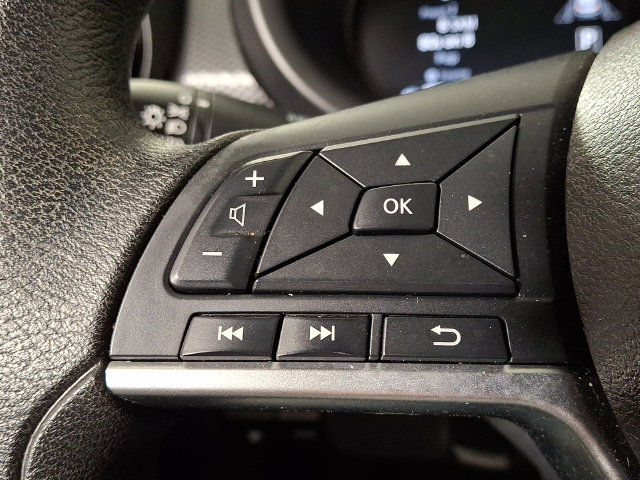 Used 2023 Nissan Kicks SV FWD image 20