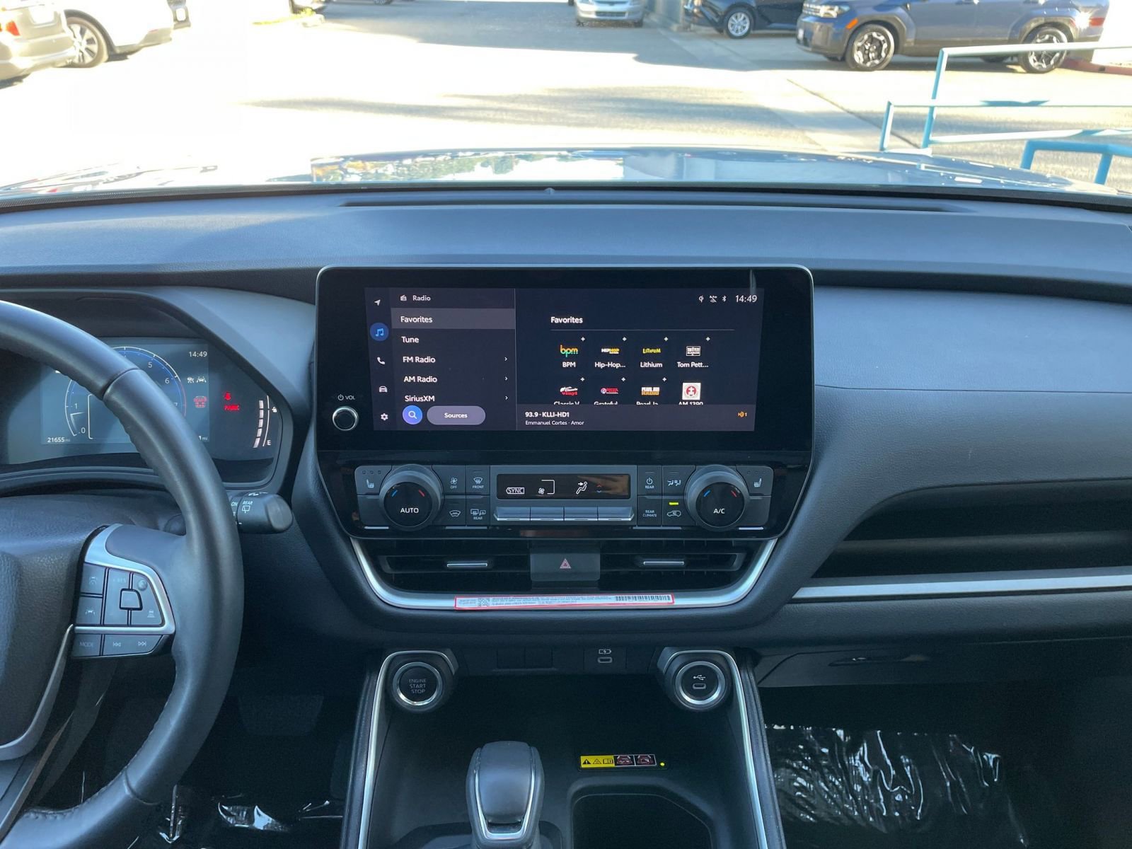 Used 2025 Toyota Grand Highlander FWD image 18