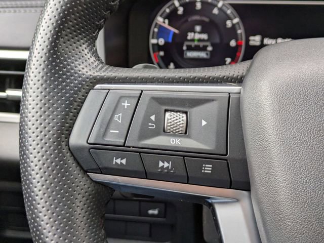 Used 2024 Mitsubishi Outlander SE image 29