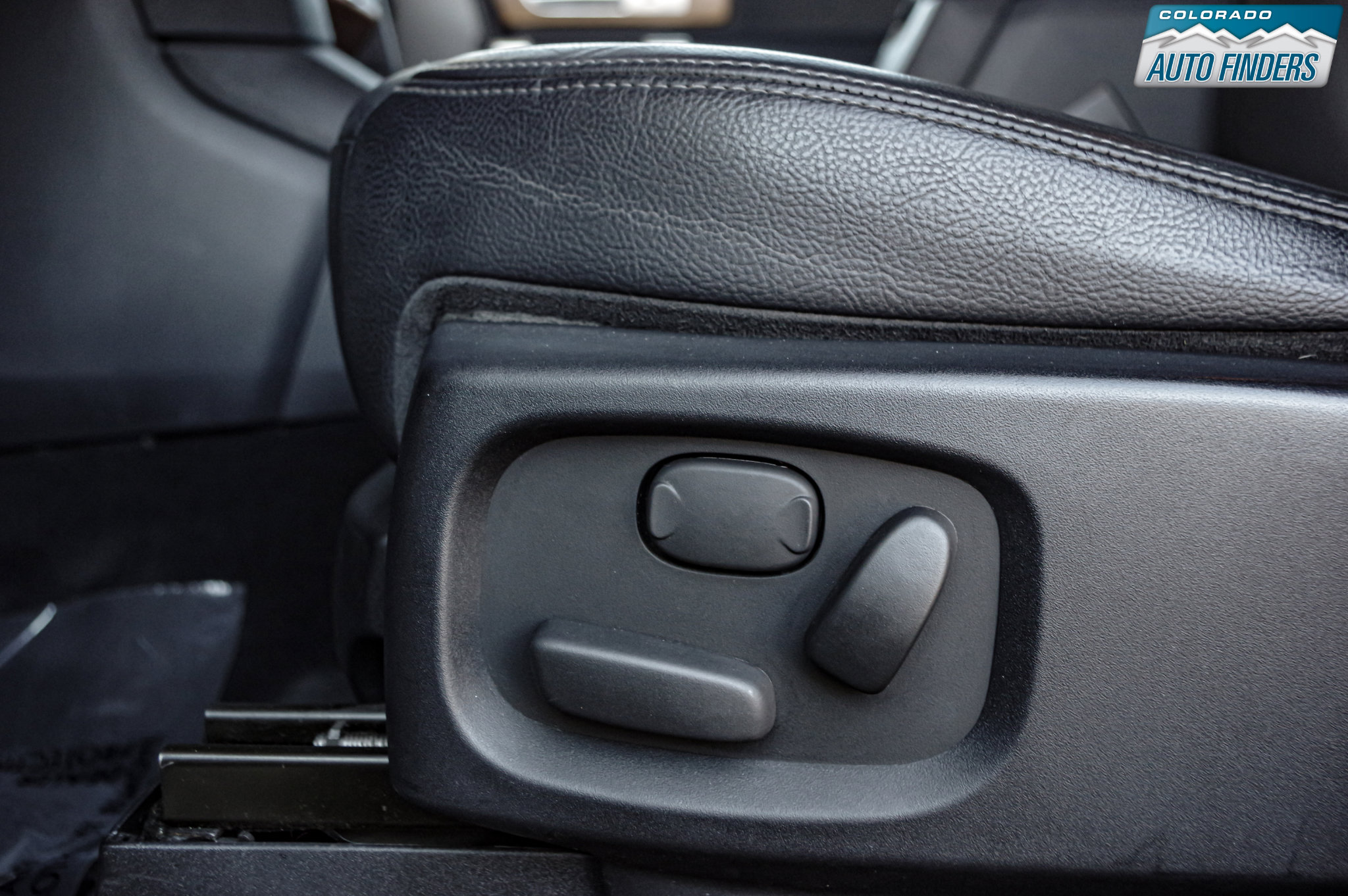 Used 2016 Land Rover LR4 HSE image 12