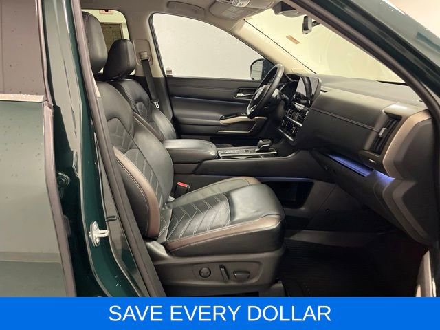 Used 2024 Nissan Pathfinder Platinum w/ Cargo Package FWD image 24