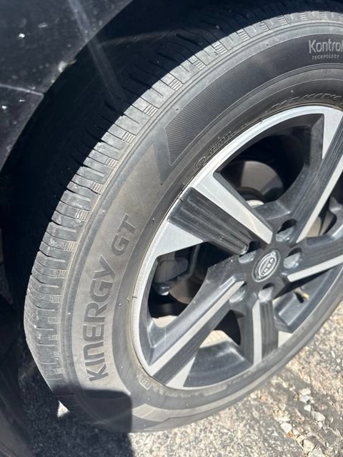 Certified 2024 Nissan Sentra SV FWD image 17
