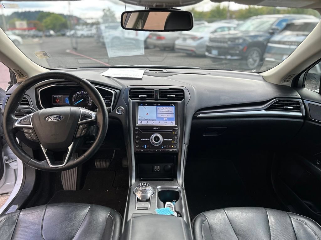 Used 2019 Ford Fusion Titanium AWD/4WD image 27