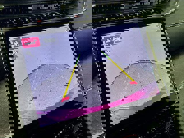 New 2025 Jeep Grand Cherokee Limited w/ Luxury Tech Group II image 17