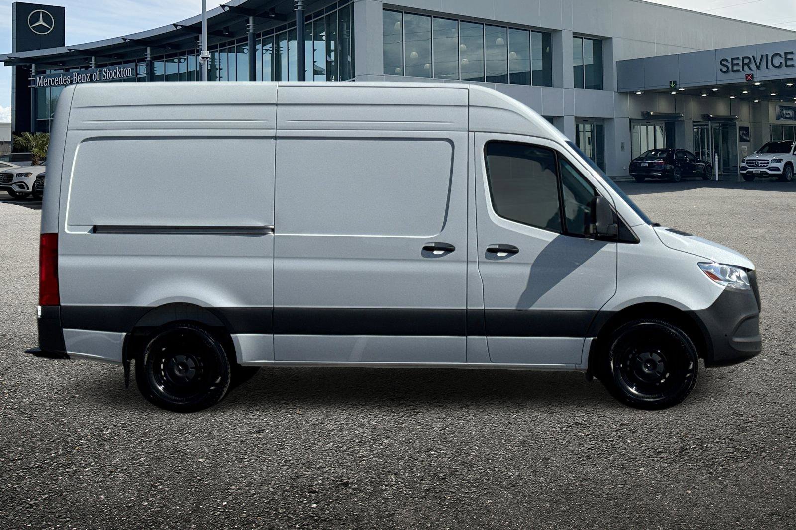 New 2026 Mercedes-Benz Sprinter 2500 image 3