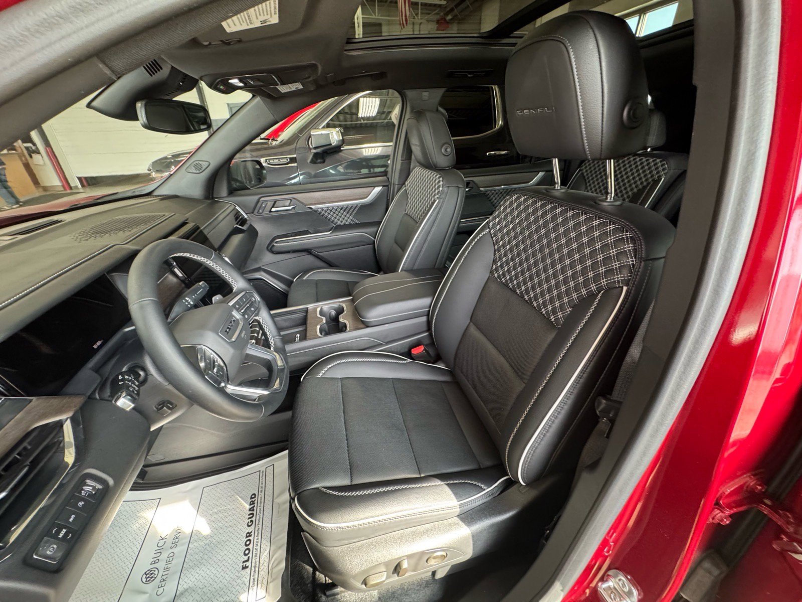 Certified 2024 GMC Acadia Denali w/ LPO, Floor Liner Package AWD/4WD image 21