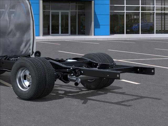 New 2025 Chevrolet Express 3500 w/ Driver Convenience Package image 11