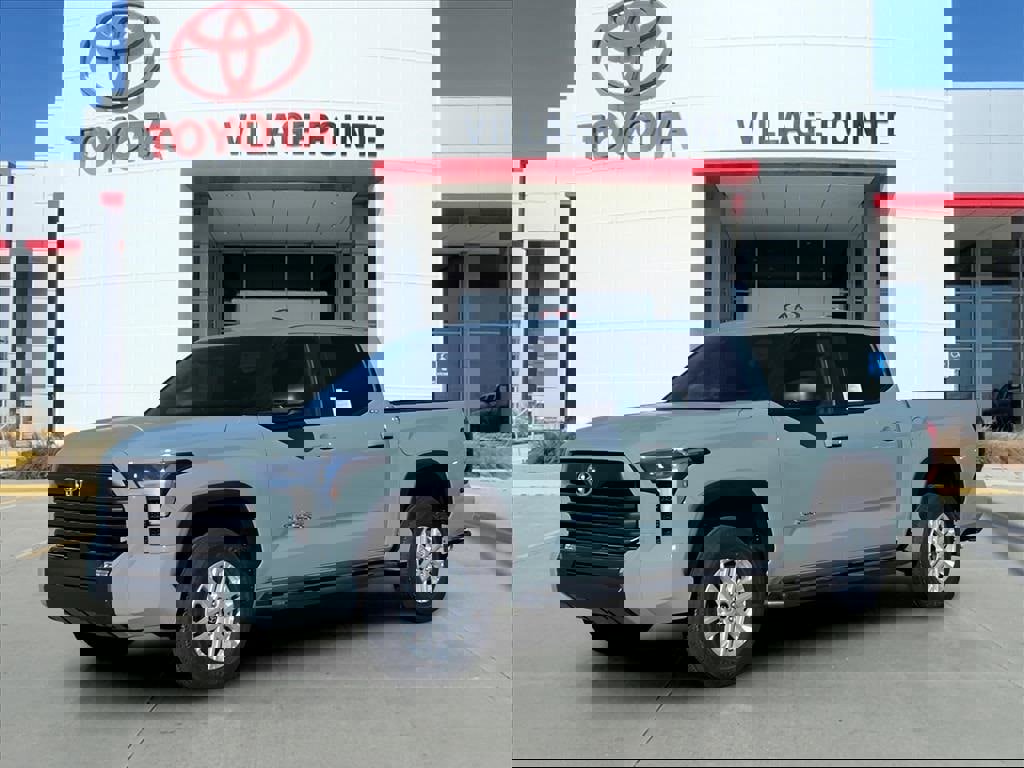 New 2026 Toyota Tundra SR5 video 1