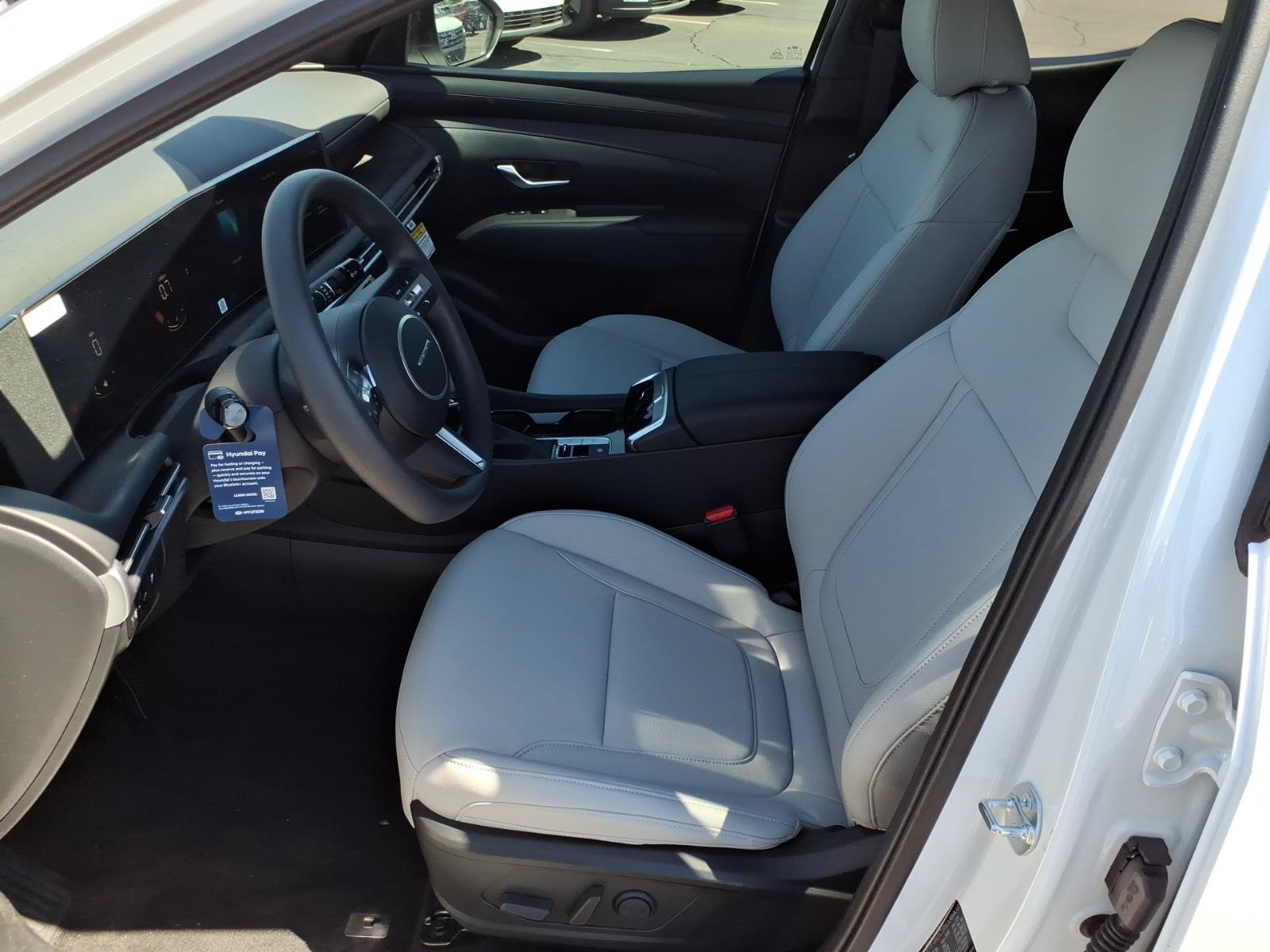 New 2026 Hyundai Santa Cruz SEL FWD image 7
