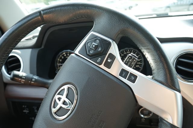 Used 2021 Toyota Tundra Limited w/ Limited Premium Package AWD/4WD image 27