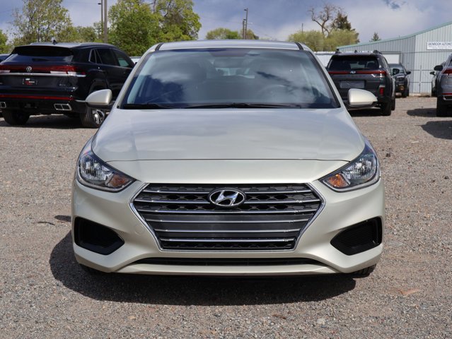 Used 2019 Hyundai Accent SE FWD image 2