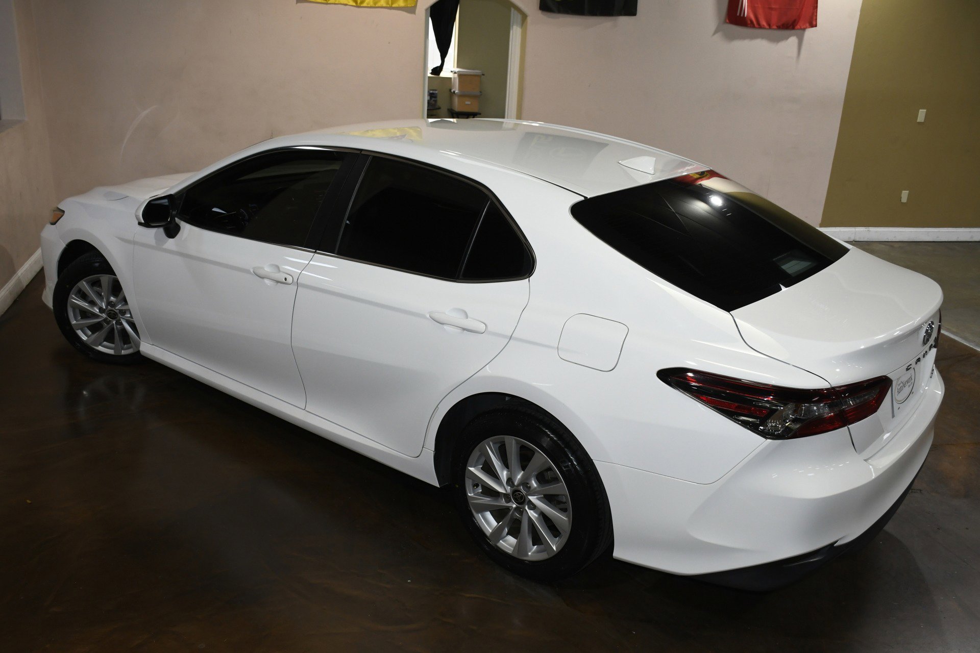 Used 2021 Toyota Camry LE image 80
