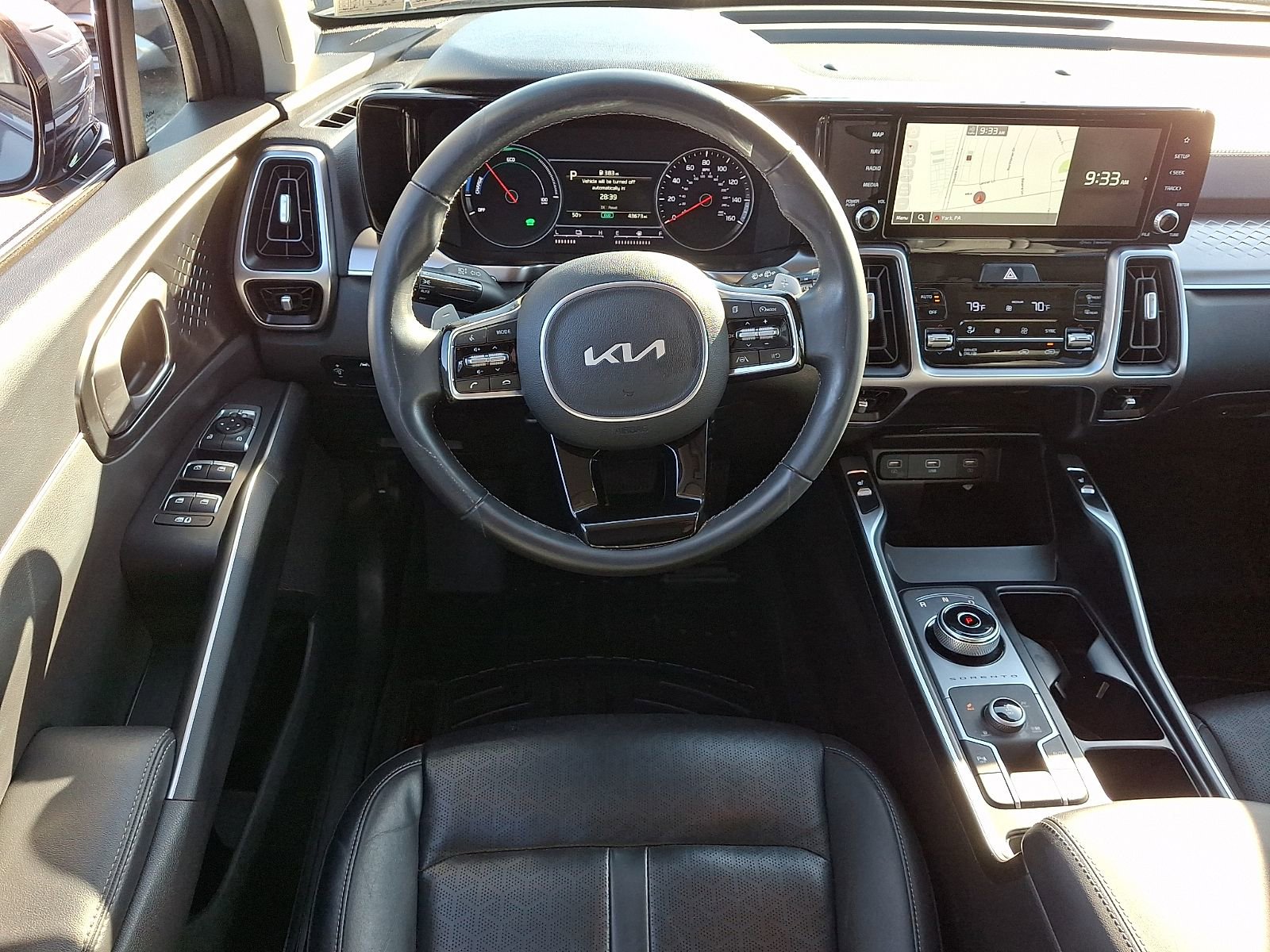 Used 2022 Kia Sorento S image 12