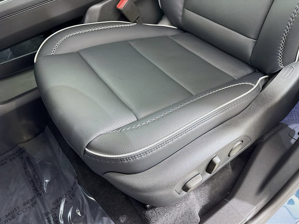 Used 2026 GMC Acadia Denali w/ Super Cruise Package AWD/4WD image 21